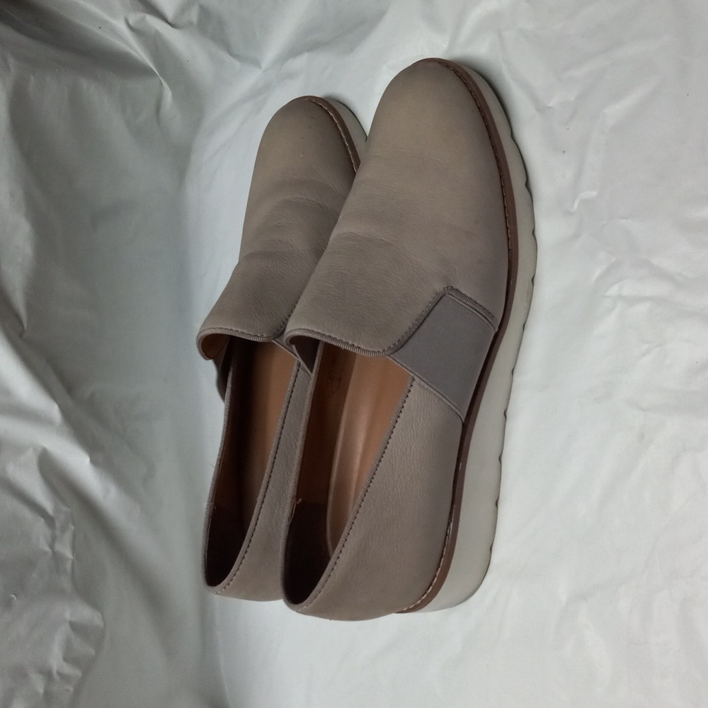 Franco Sarto Shoes Womens 7.5M Hailie 2 Loafers Slip-On Beige Leather Casual
